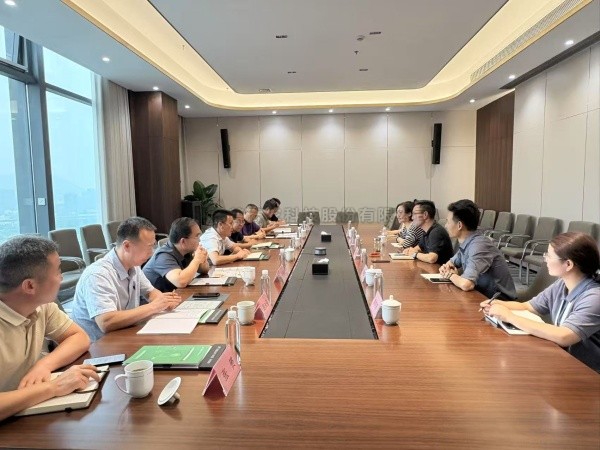 西北農(nóng)林科技大學(xué)副校長劉天軍一行蒞臨托普云農(nóng)調(diào)研
