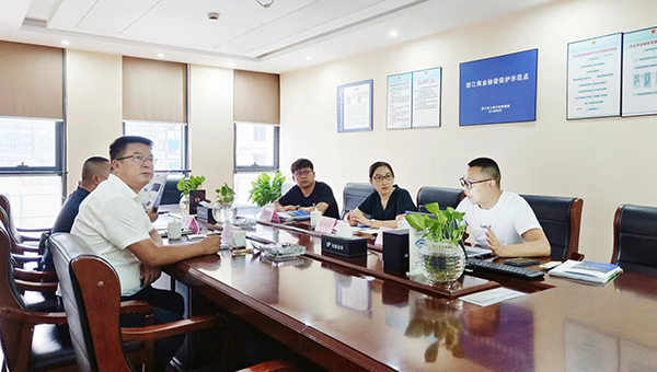 酒泉肅州區(qū)政府黨組成員、副區(qū)長范志俊蒞臨托普云農(nóng)考察